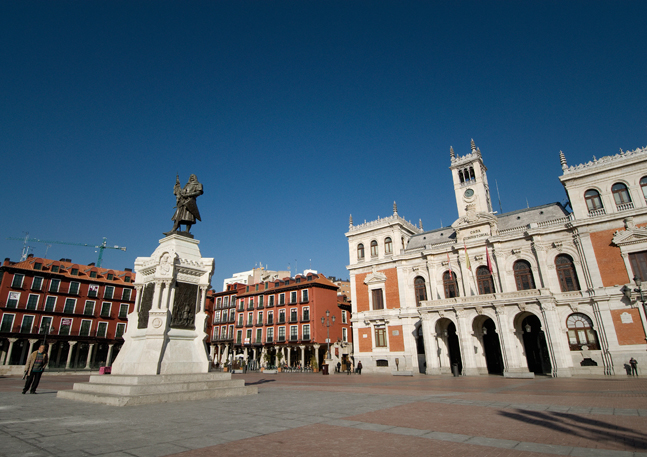 Valladolid Plaza Mayor Nomad&Villager