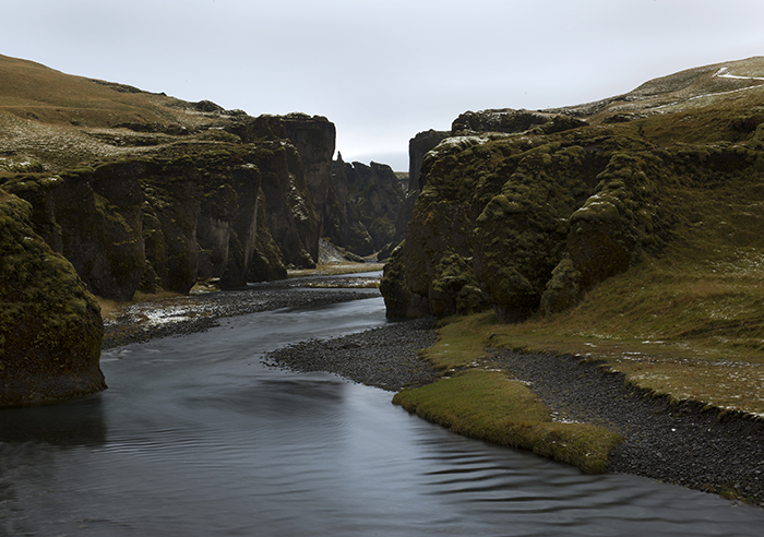 Fjaðrárgljúfurkloof IJsland, Fjaðrárgljúfur canyon Iceland