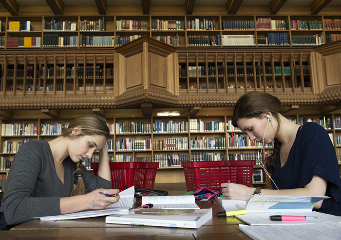 Universiteitsbibliotheek Leuven University libray